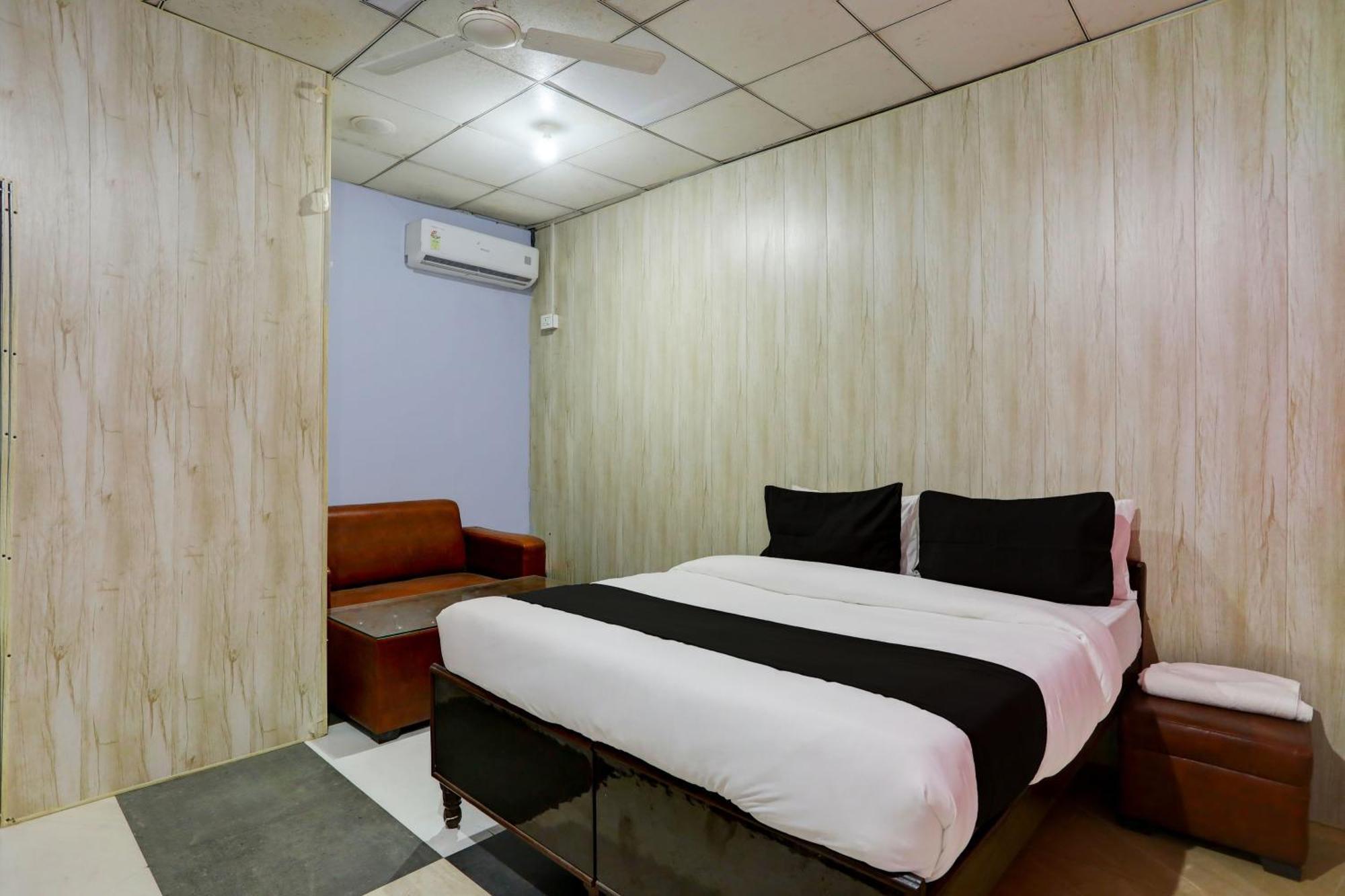 Collection O Harsh Hotel & Restaurant Bhiwadi Ngoại thất bức ảnh