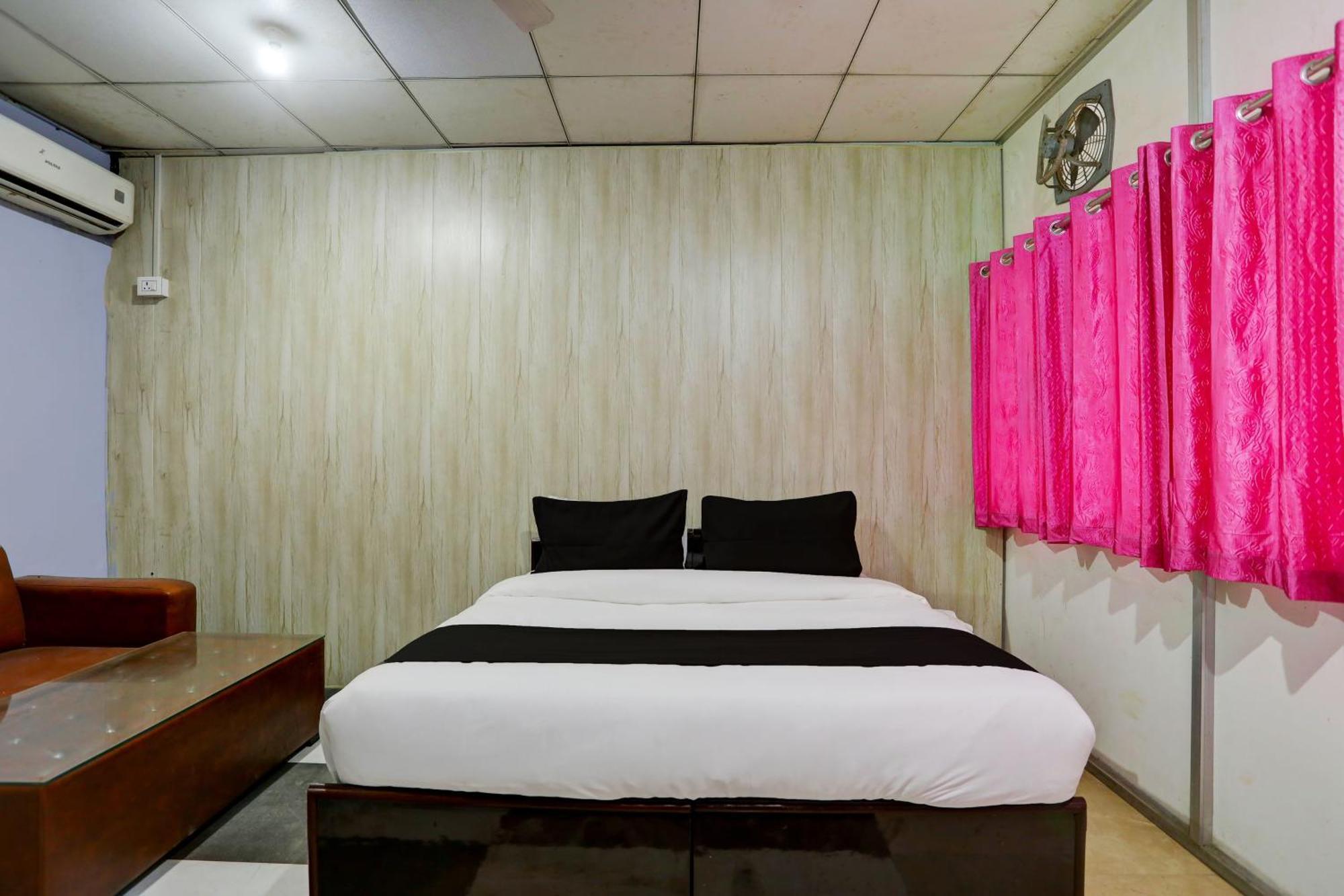 Collection O Harsh Hotel & Restaurant Bhiwadi Ngoại thất bức ảnh
