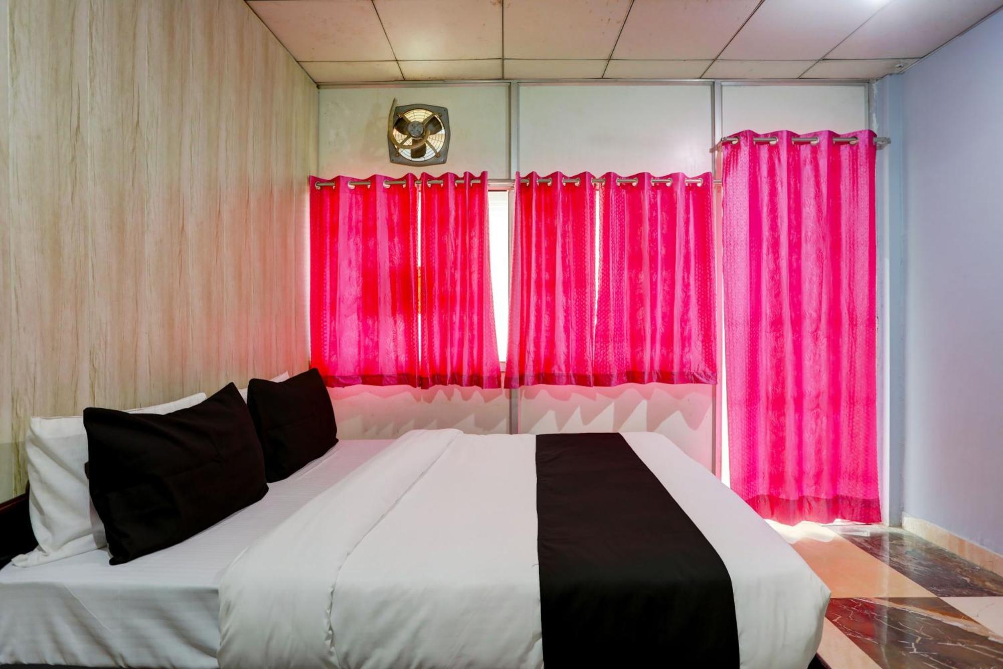 Collection O Harsh Hotel & Restaurant Bhiwadi Ngoại thất bức ảnh